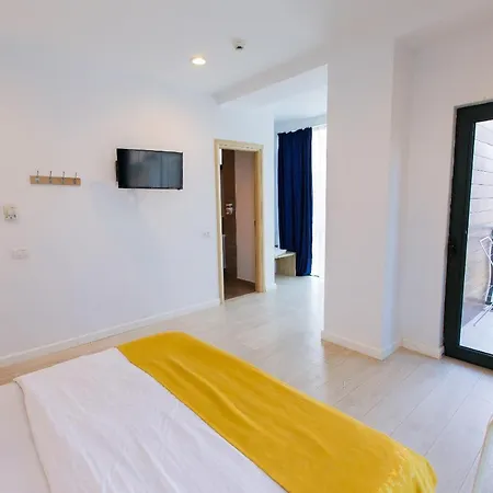 Blumarine Konukevi 3*