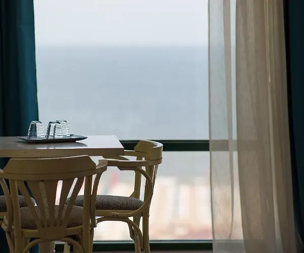 Blumarine Gasthuis 3*